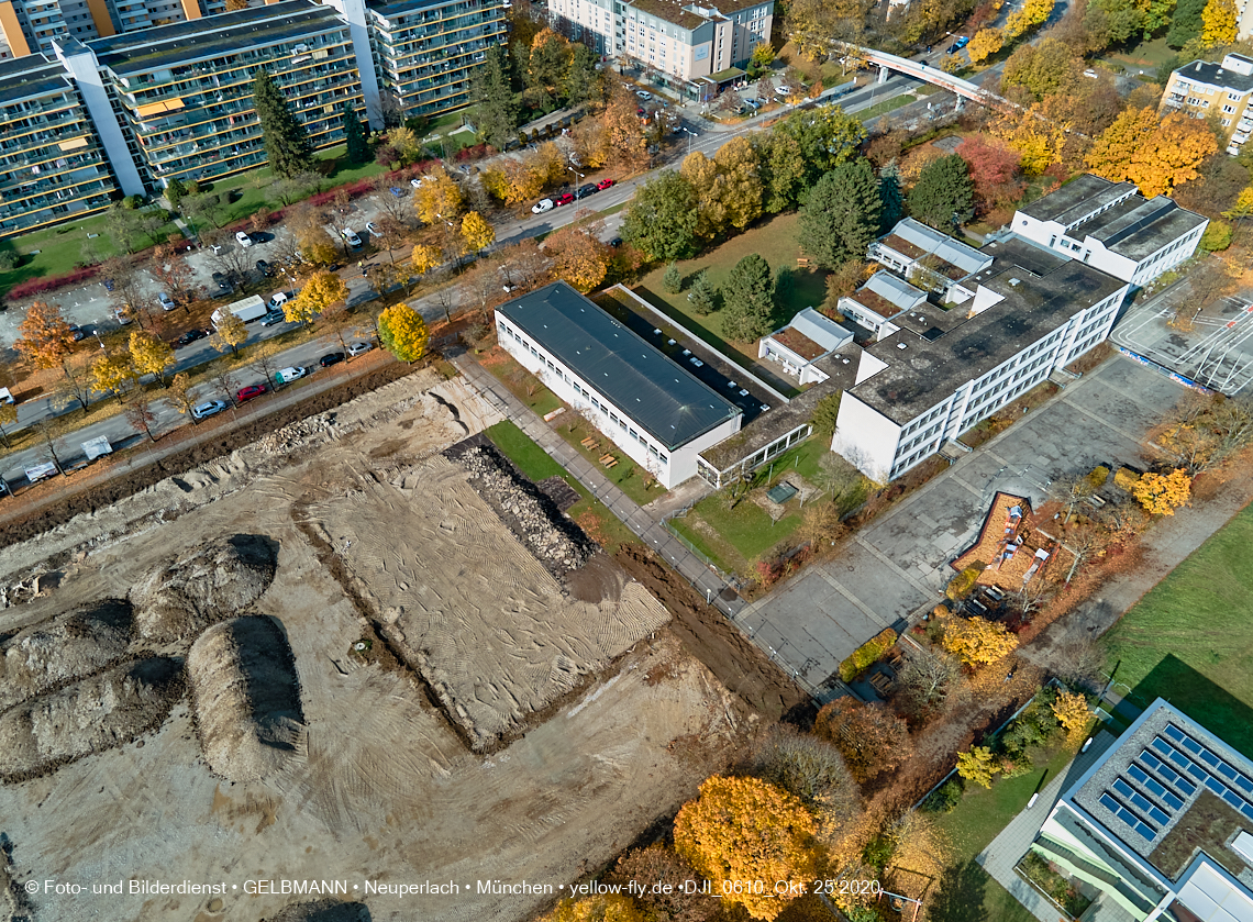 25.10.2020 - Grundschule am Karl-Marx-Ring in Neuperlach